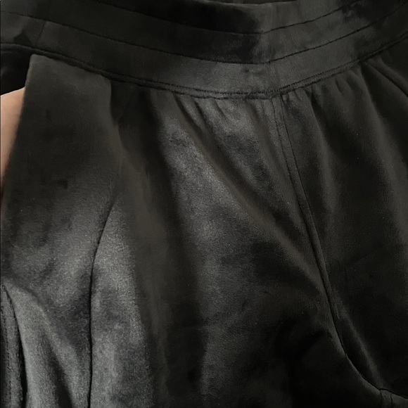 Lululemon Velvet Black Wide-Leg Pants - Picture 5 of 9
